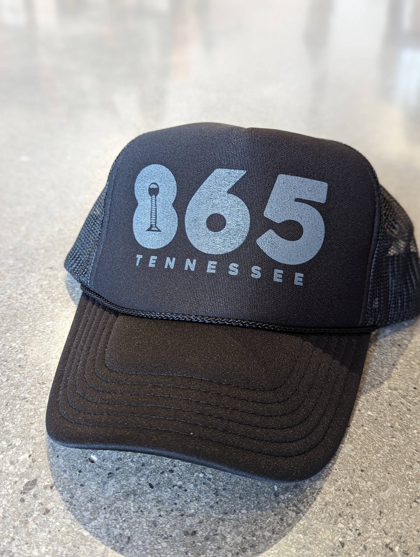 The 865 TN Foam Trucker - Silver ink