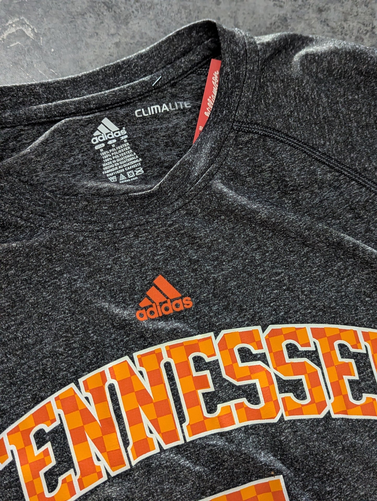 2010's Adidas Tennessee Long Sleeve Tee - M
