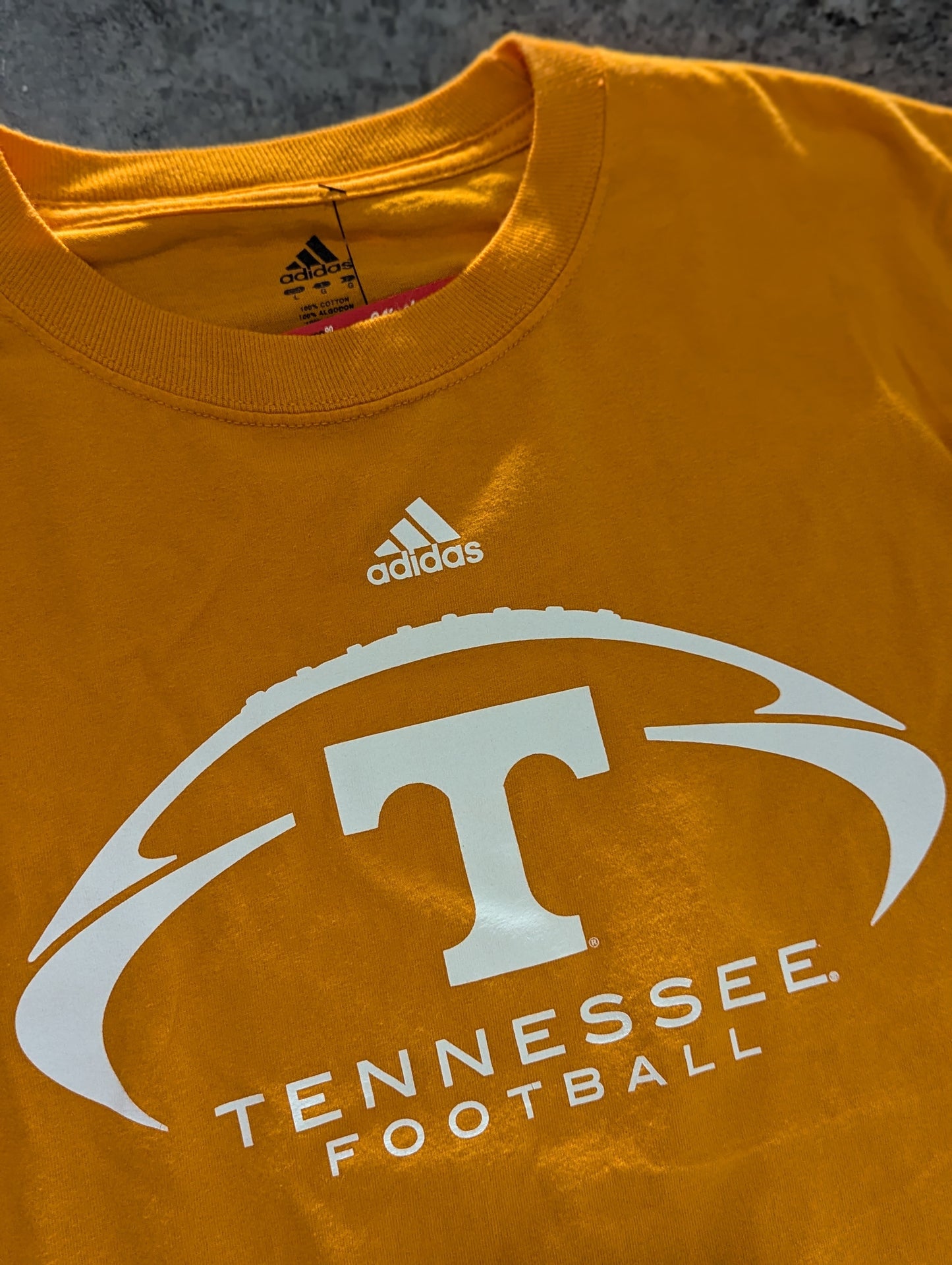 2010's Adidas TN Football Tee - L