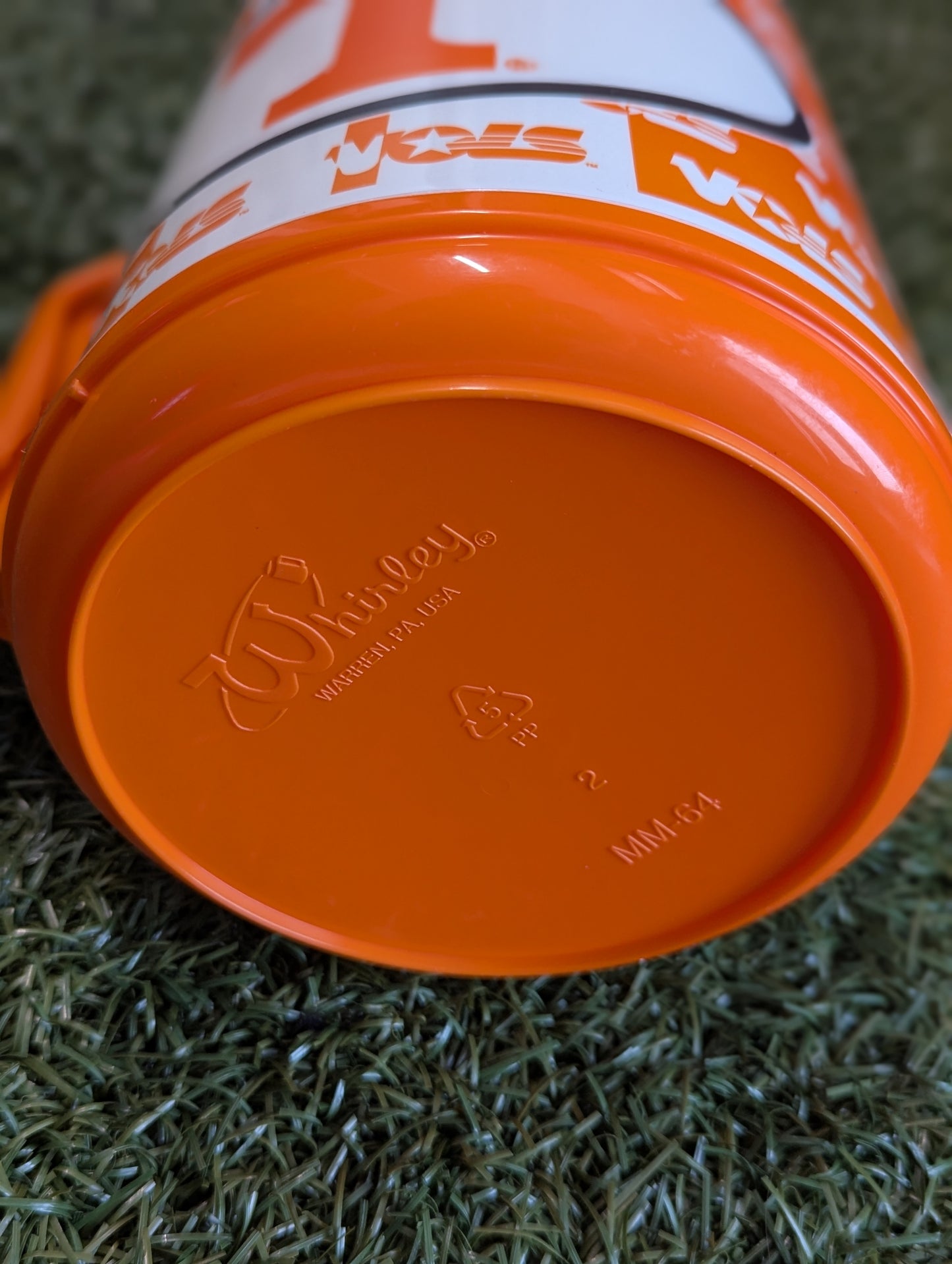 90's TN Vols Whirley 64oz Tumbler cup with lid