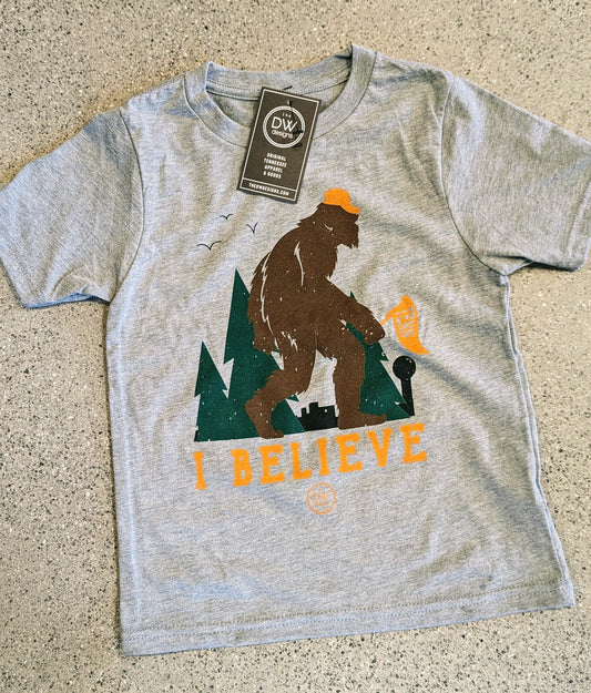 The Squatch Believes Kids' Tee