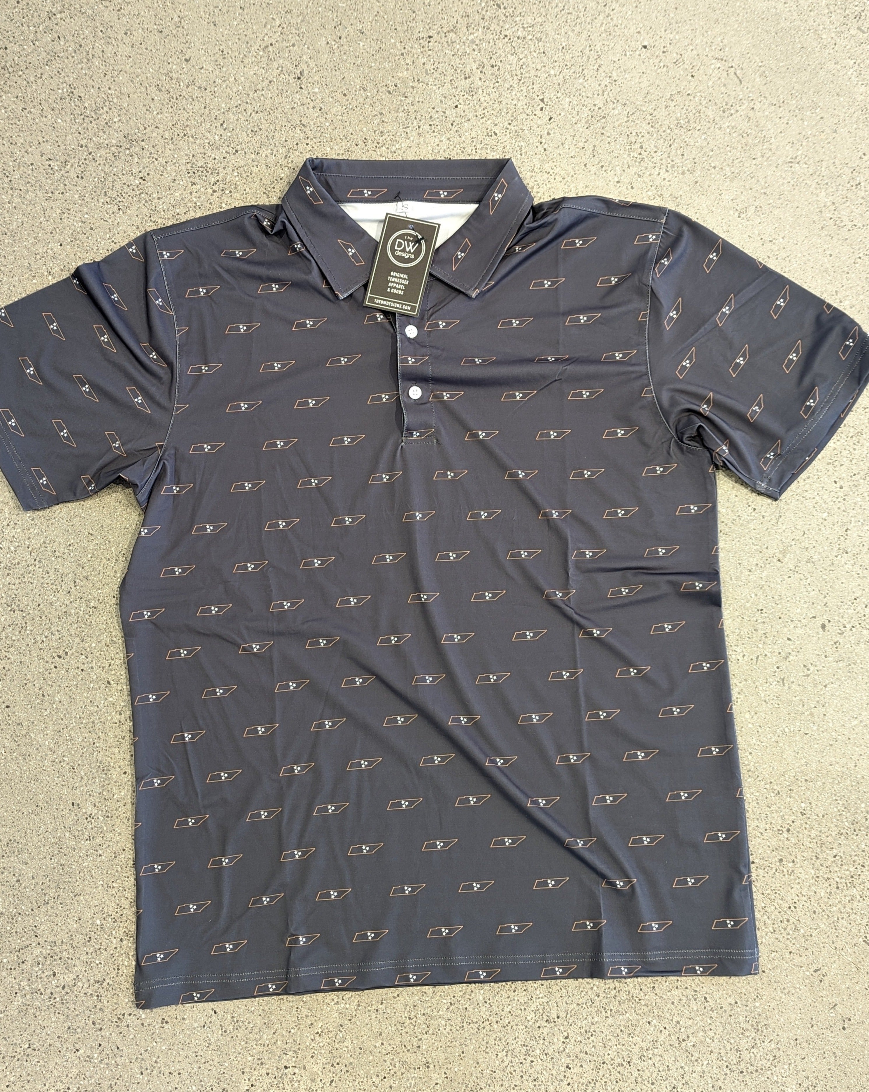 The Minimal Tristar State Polo - Charcoal – The DW Designs
