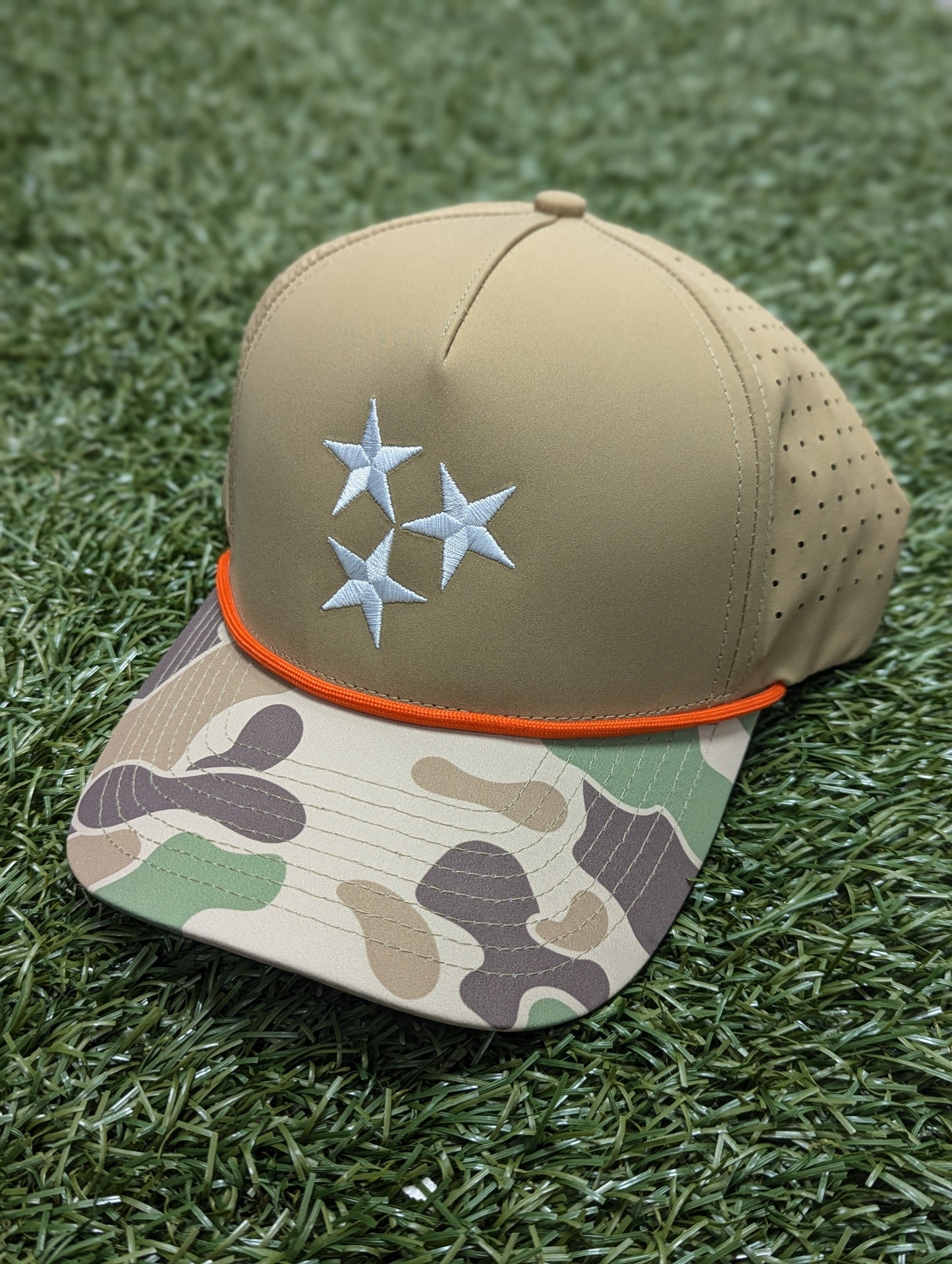 The Tristar Performance Rope Hat - Tan/Camo