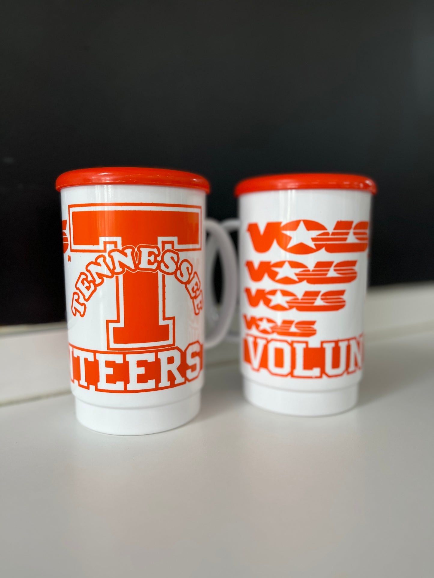 Vintage Retro Vols Mugs - 2-Piece Set