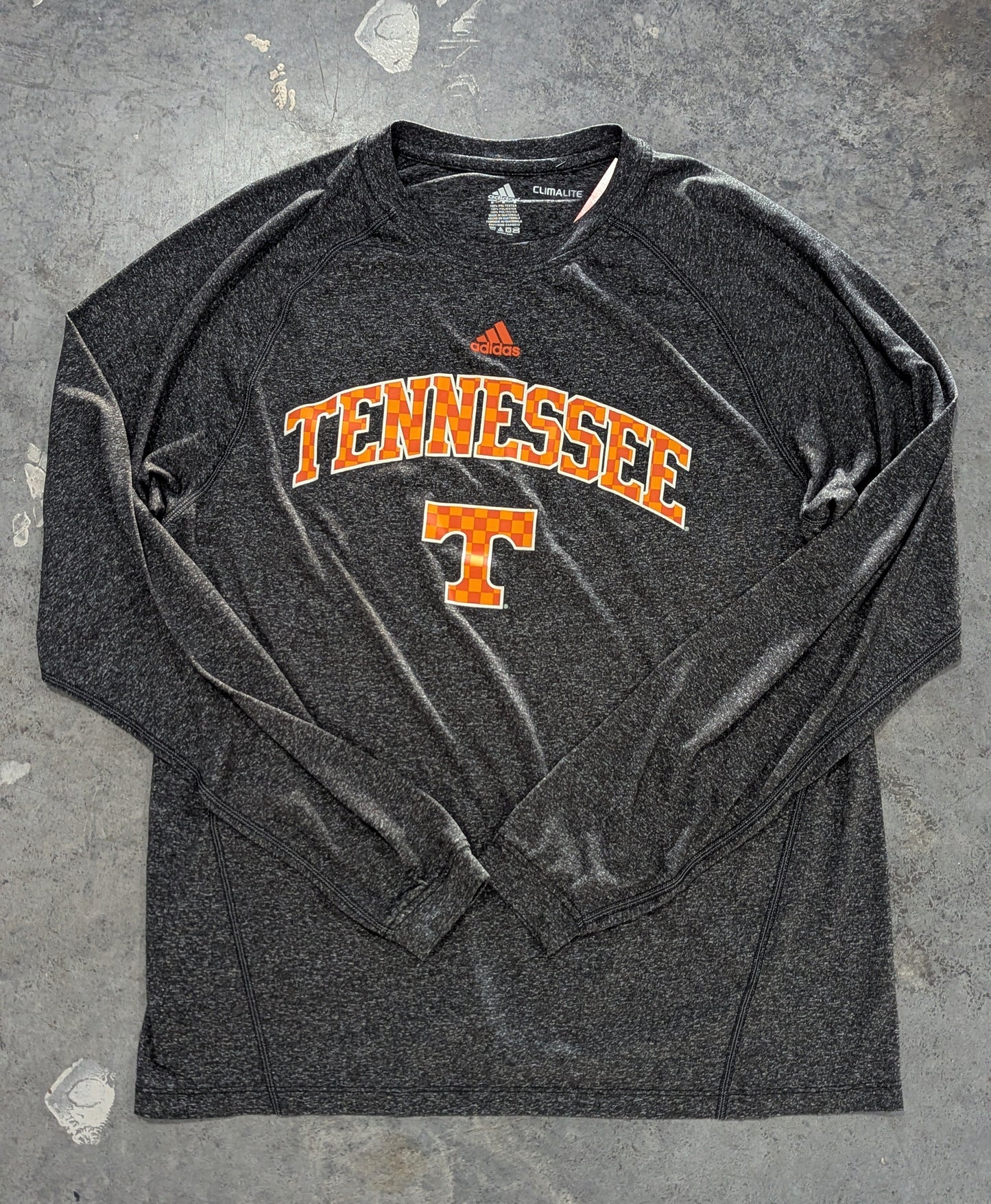 2010's Adidas Tennessee Long Sleeve Tee - M