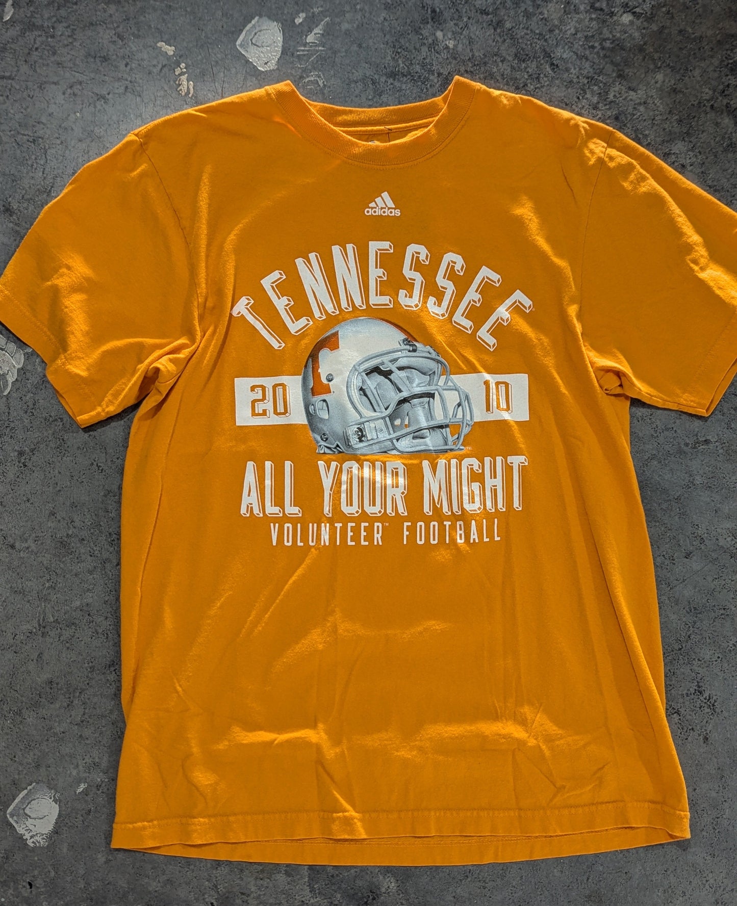 2010 Adidas TN Football Motto Tee - L